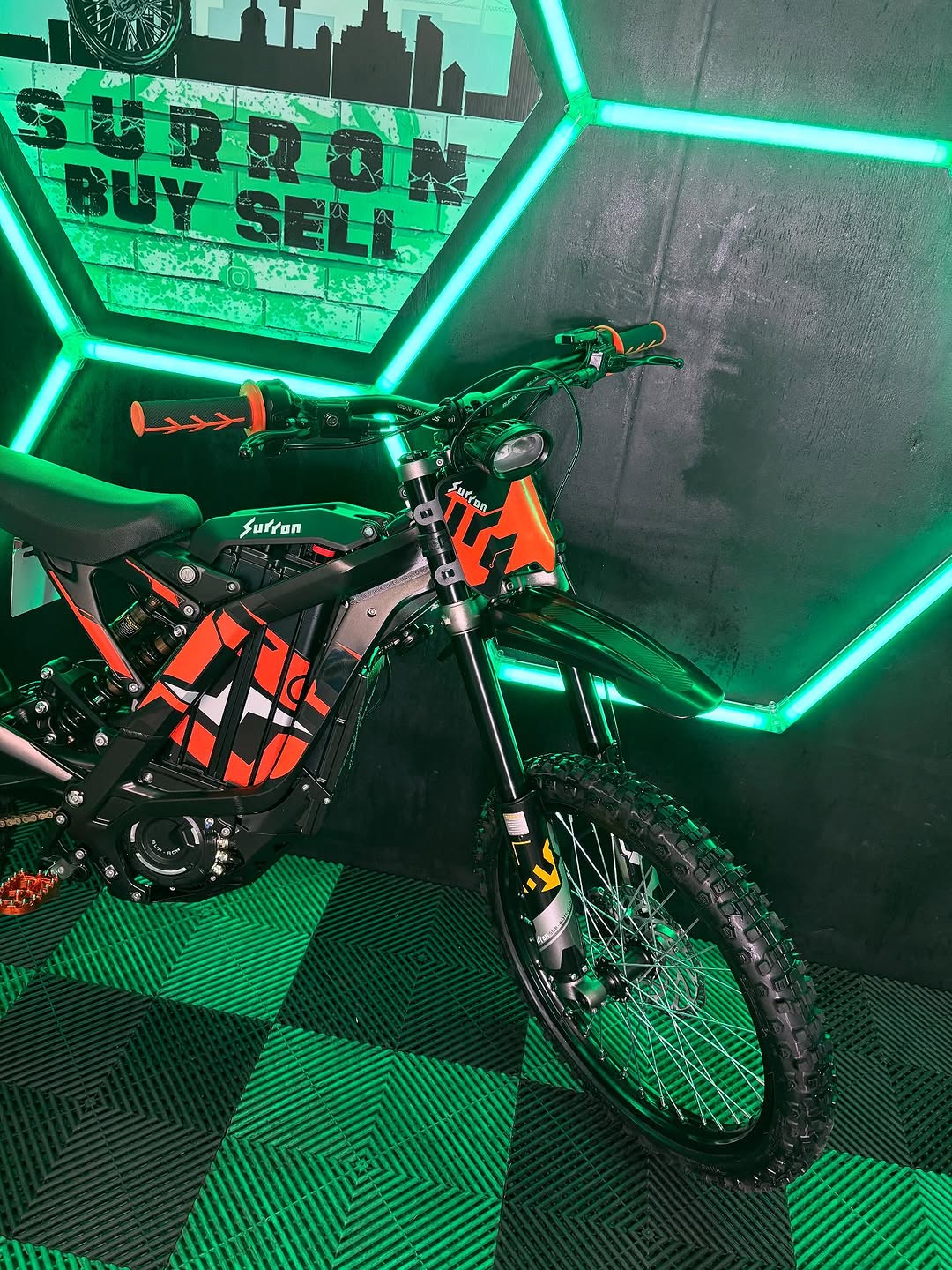 2023 Surron LBX - Image 2