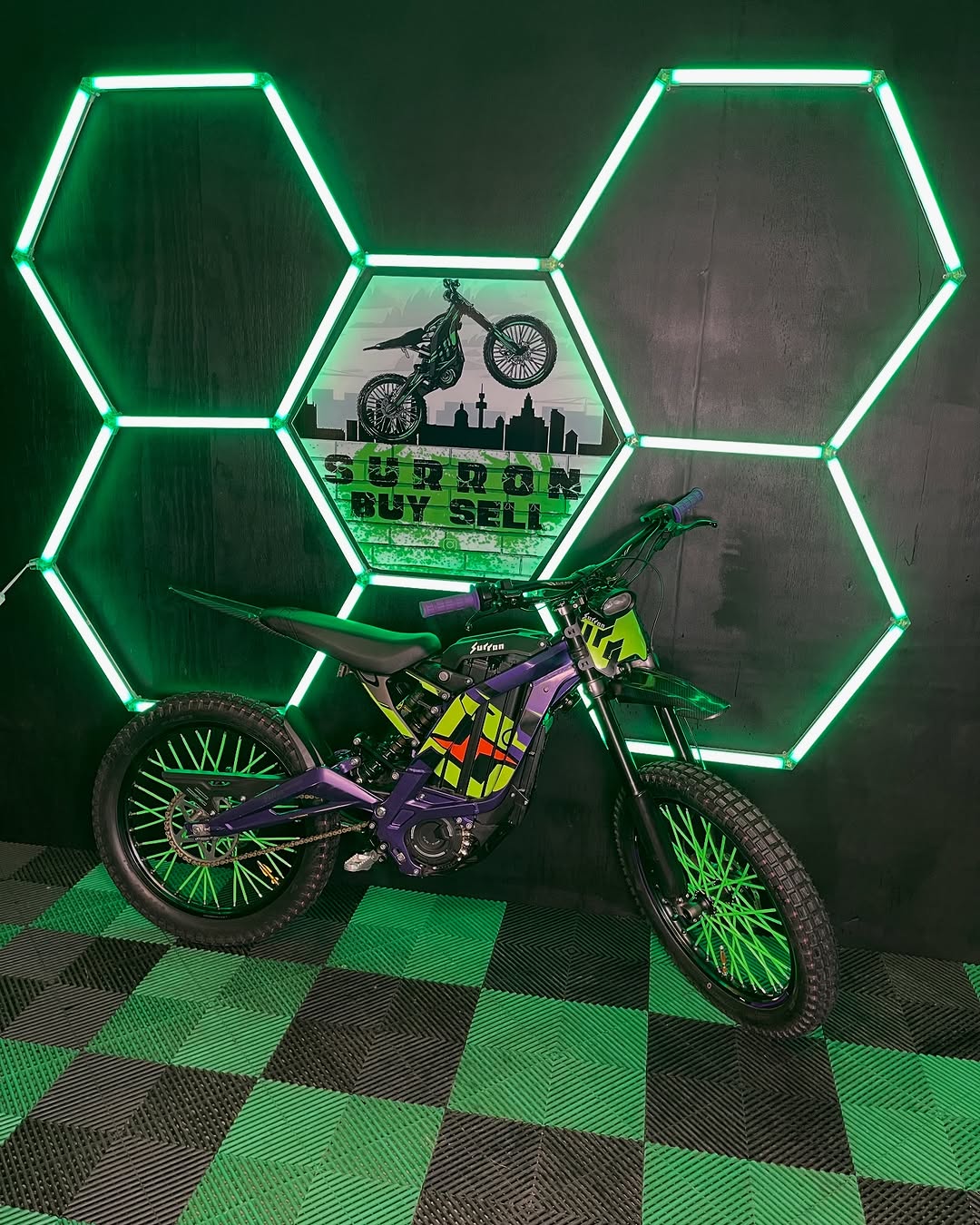 2024 Phantom Surron LBX