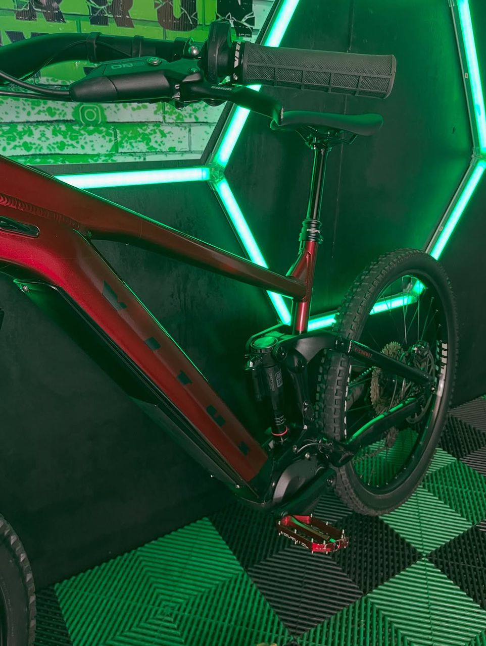 2024 Vitus E-Escarpe, Size L/XL - Image 9