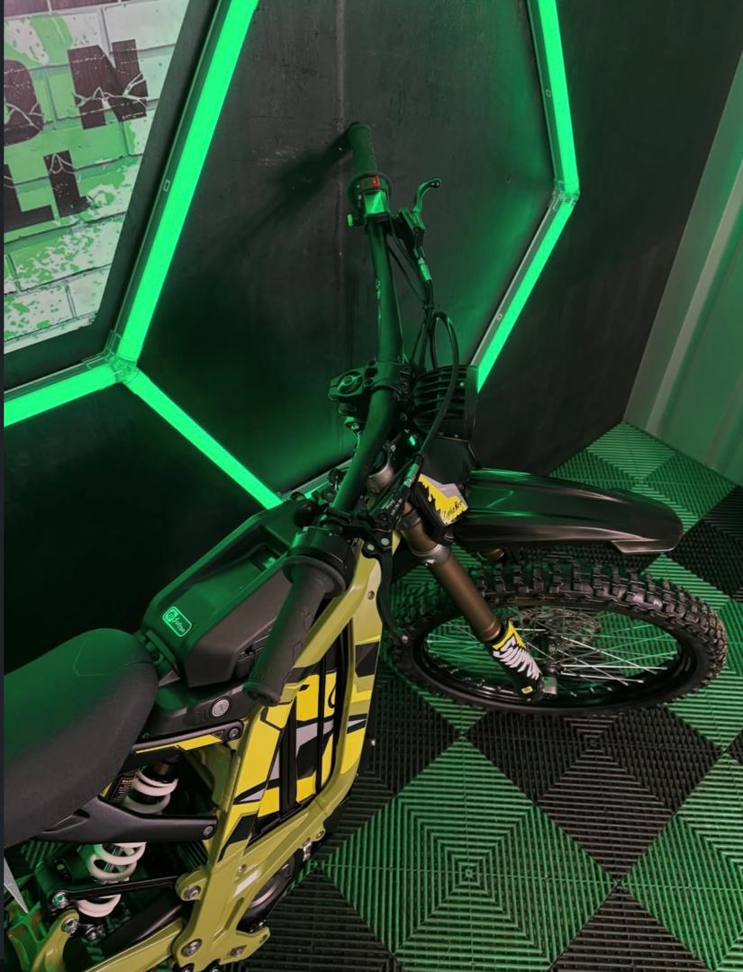 2025 Surron LBX - Image 5