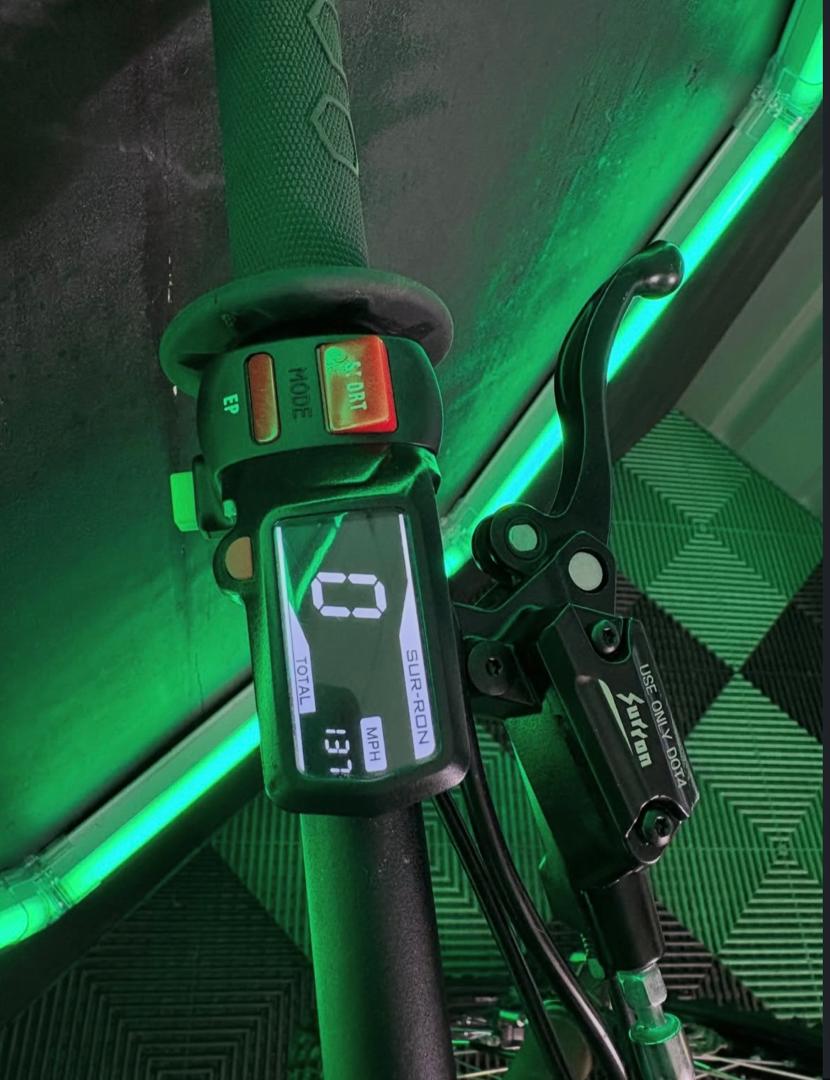 2025 Surron LBX - Image 6